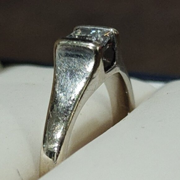 0.40ct Diamond Princess Ring – 14K Gold, Size 5 - Picture 4 of 7